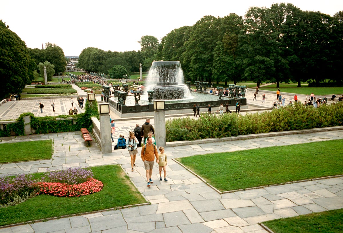 Statue Garden 1 (2)